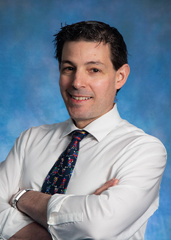 Dental hygienist Dan