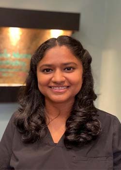 Dental assistant Stephanie