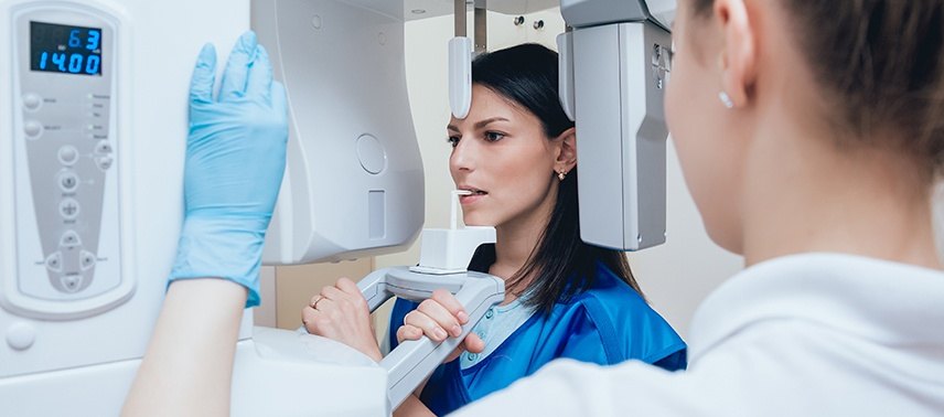 Woman receiving 3D CT scan